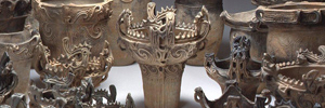 Flame-shaped earthenware vessels (national treasures)